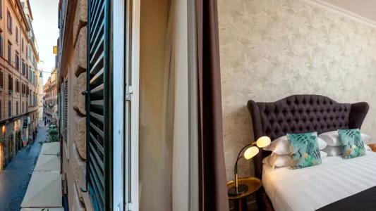 Condotti Boutique - 53