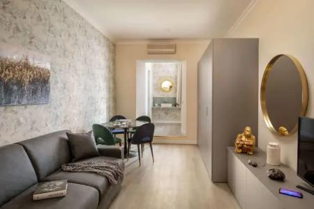 Condotti Boutique - 54