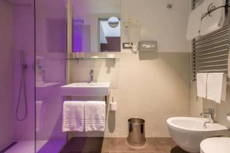 Best Western Plus Spring House - 108