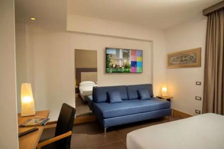 Best Western Plus Spring House - 109