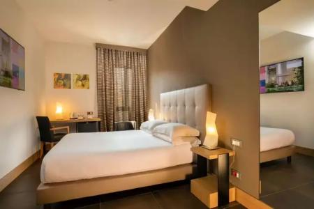 Best Western Plus Spring House - 103