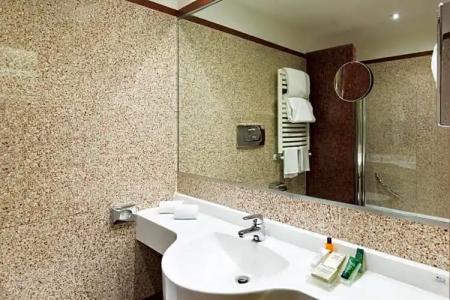 Hilton Garden Inn Rome Claridge - 59
