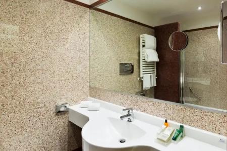 Hilton Garden Inn Rome Claridge - 8