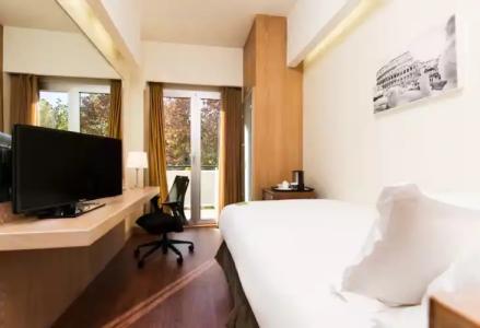Hilton Garden Inn Rome Claridge - 38