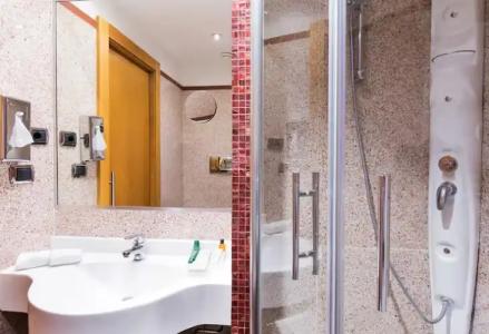 Hilton Garden Inn Rome Claridge - 39