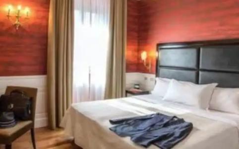 Albergo del Senato - 32