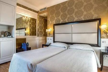 Albergo del Senato - 36