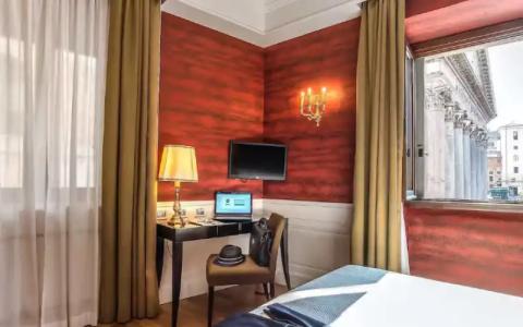 Albergo del Senato - 33