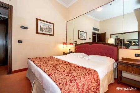 Colonna Palace - 4