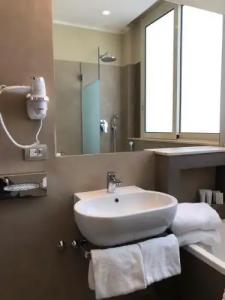 Best Western Piccadilly - 28