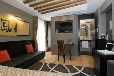 Duca d'Alba - Chateaux &s Collection - 131