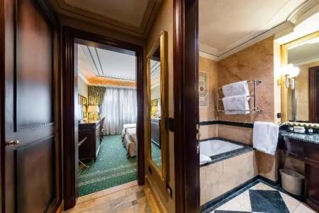 River Chateau - 74