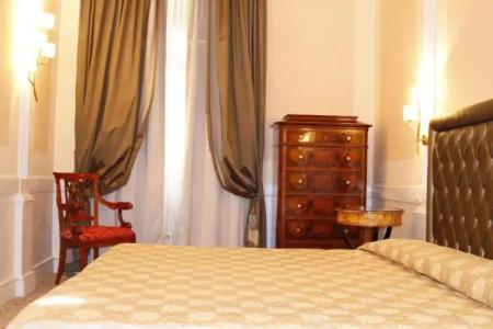Boutique Trevi - 97