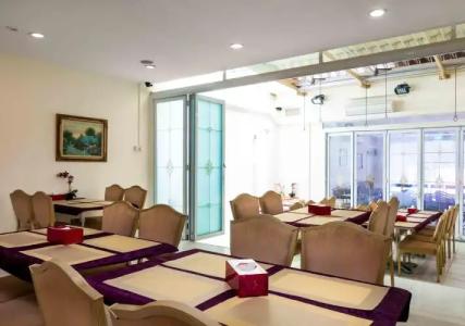 Jayleen Clarke Quay - 20