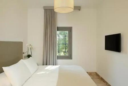 Yalikavak Marina Boutique - 1