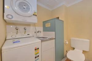 Seascape Holidays - Coral Apartments, Port Douglas