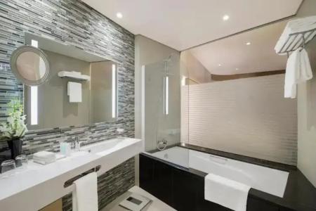 Capital Centre Arjaan by Rotana - 102