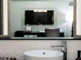 Deluxe room with pool view