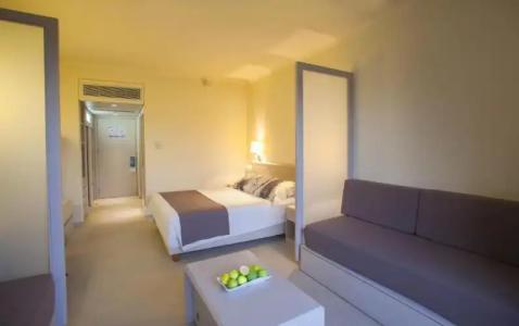 Louis Imperial Beach - 65