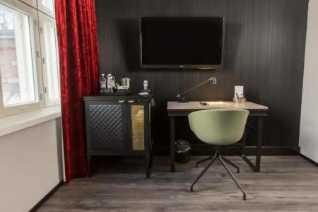 Katajanokka, Helsinki, a Tribute Portfolio - 102