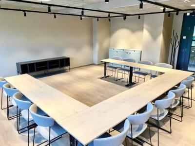 Skyline Airport - 33