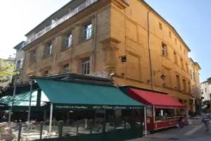 Hotel Les Deux Garcons ( ex - Hotel de Gantes), Aix-en-Provence