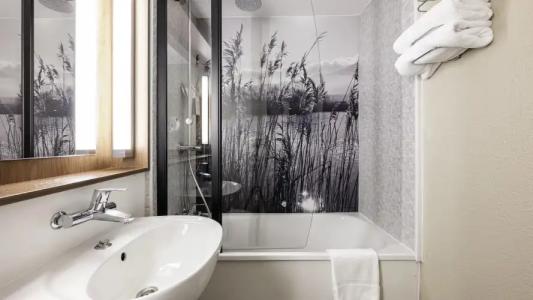 Campanile Aix-Les-Bains - 42