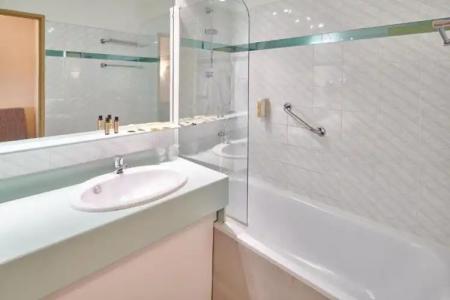 *** & Spa Vacances Bleues Villa Marlioz - 61