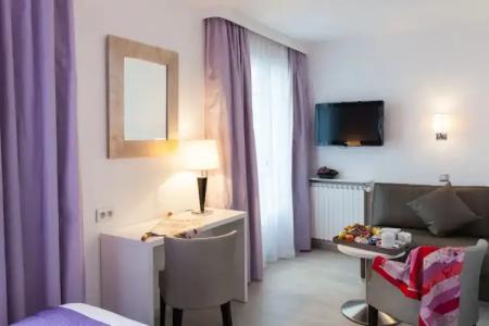 Best Western Plus Carlton Annecy - 42