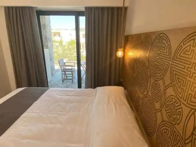 Hôtel Hélios - 118