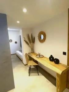 Hôtel Hélios - 132