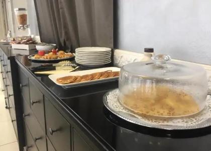 Appart-Hôtel Le Trianon - 9