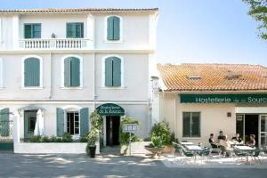 Hostellerie De La Source, Arles