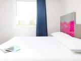 Standard Quadruple Suite