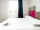 Standard Family Suite