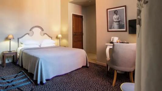 Hôtel de l'Amphithéâtre - 119