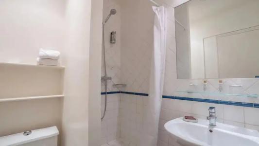 Hôtel de l'Amphithéâtre - 36