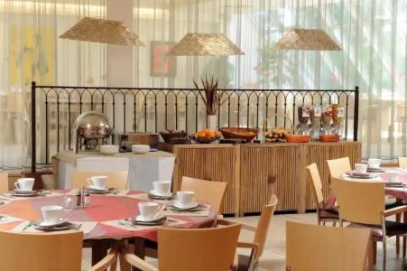 Best Western Atrium - 10