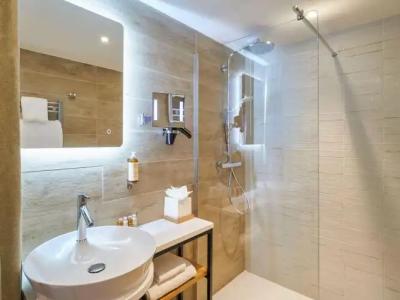 Mercure Avignon Gare TGV - 9