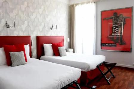 Régina Boutique - 38