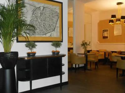 Régina Boutique - 15