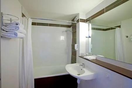 Sure by Best Western Biarritz Aeroport - 27