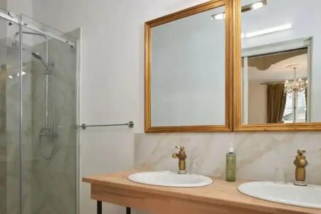 Hôtel De France Et De Guise - 40