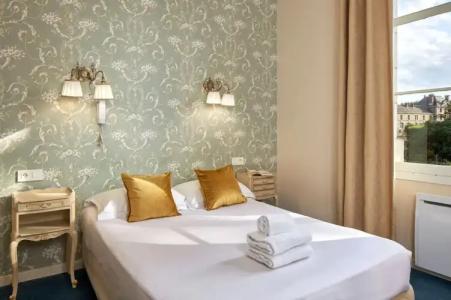 Hôtel De France Et De Guise - 70