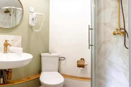 Hôtel De France Et De Guise - 58