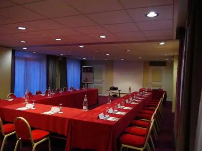 De Bourbon Grand Mercure Bourges - 34