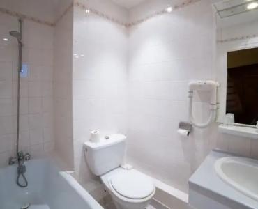 Hôtel Les Tilleuls, Bourges - 26