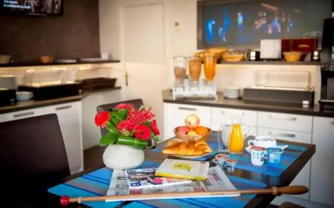 Logis - Le Christina - 11