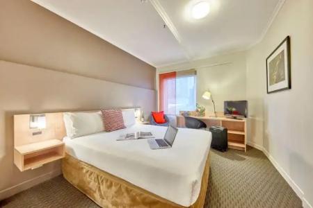 ibis Perth - 6