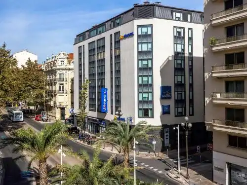 Novotel Suites Cannes Centre